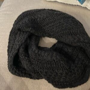 Gap wool infinity scarf